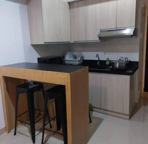 Apartment Comfy Near Ayala, Sm & It Park *