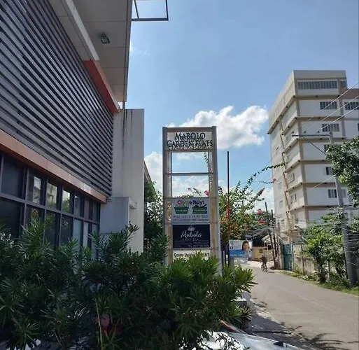 Comfy Near Ayala, Sm & It Park