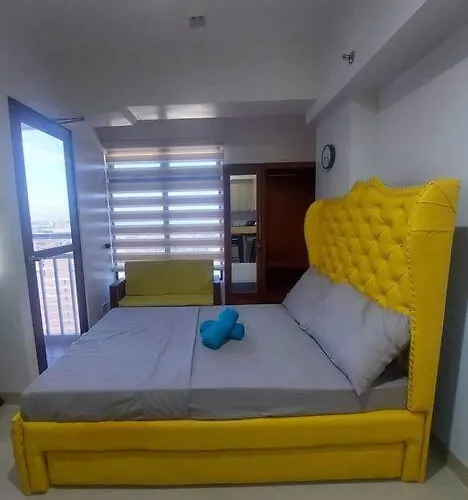 Comfy Near Ayala, Sm & It Park Apartment *