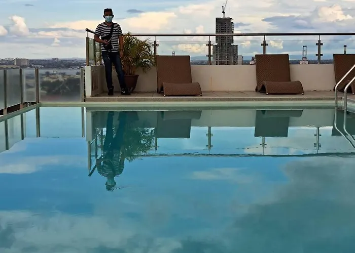 Apartment Comfy Near Ayala, Sm & It Park *